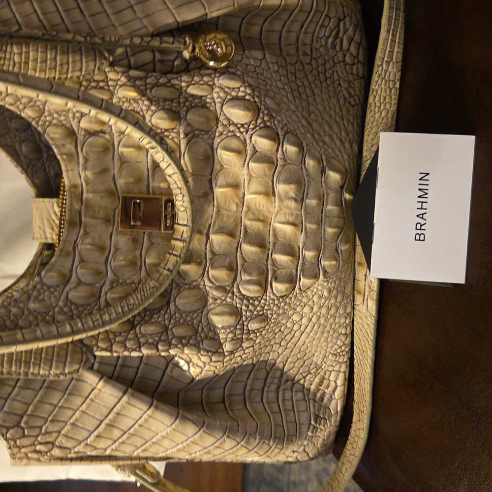 Brahmin Cream Crocodile Embossed Shoulder Bag - Picture 4 of 4